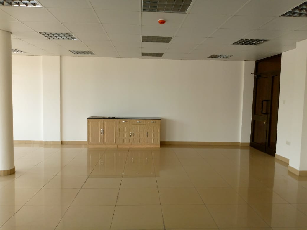 100 Sqm Office Space for Rent At North Ridge