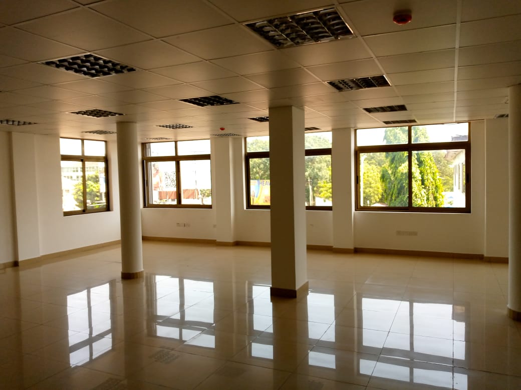 100 Sqm Office Space for Rent At North Ridge