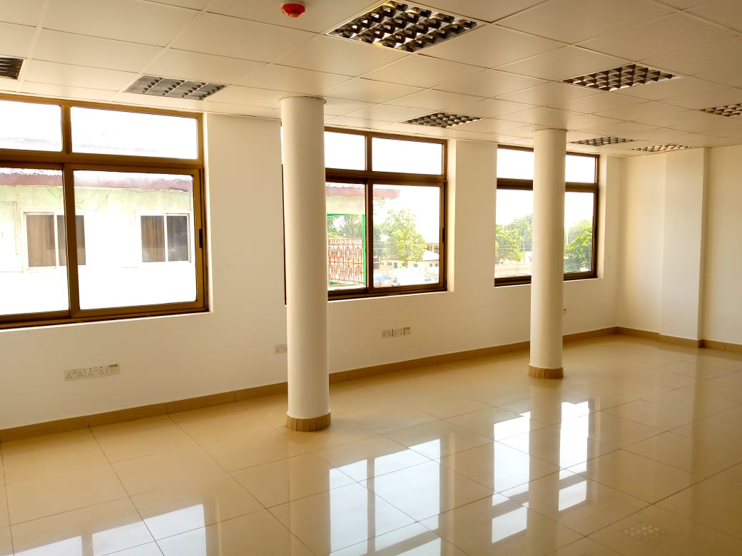 100 Sqm Office Space for Rent At North Ridge