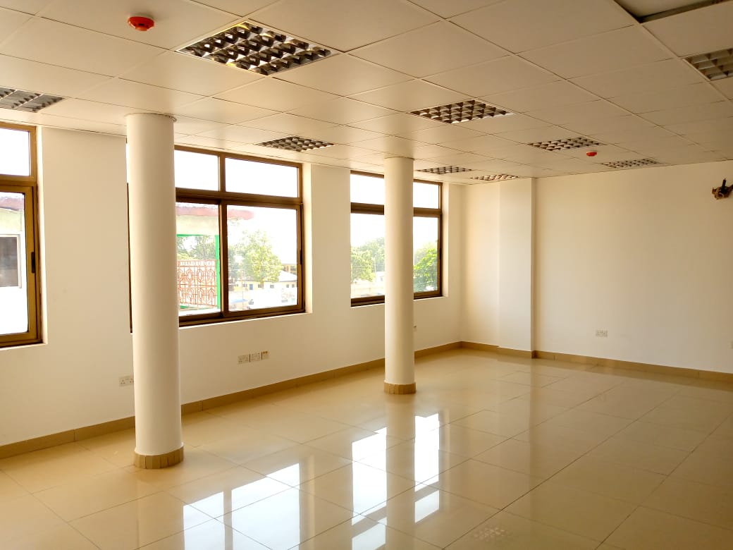 100 Sqm Office Space for Rent At North Ridge