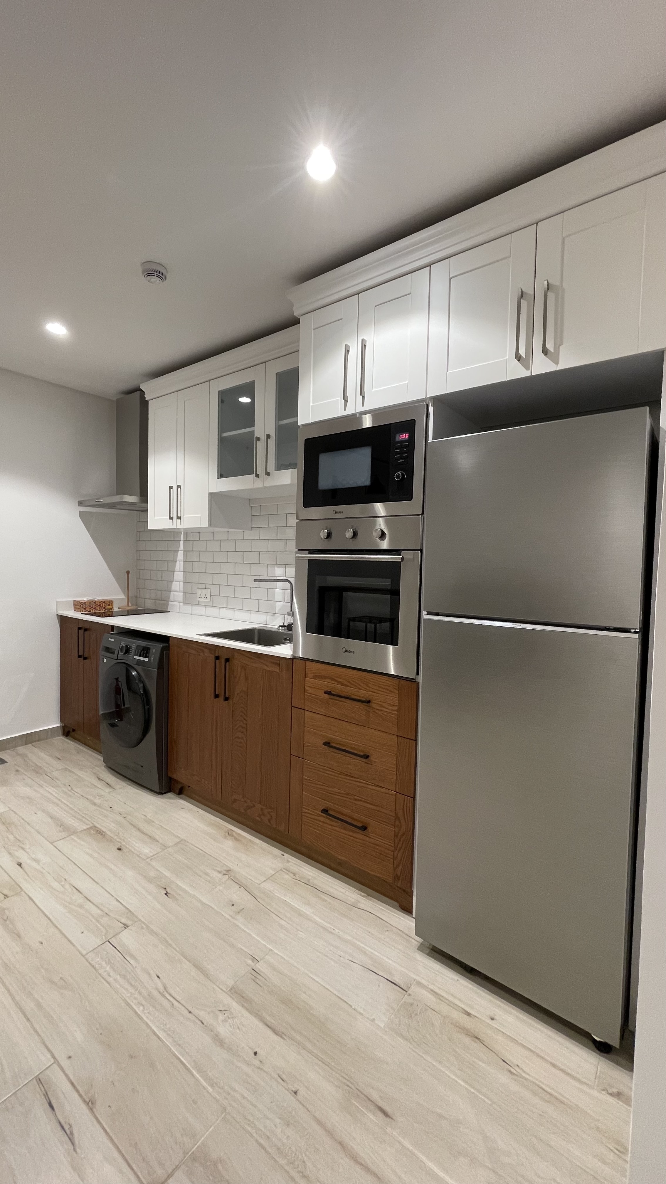 Fully Furnished One (1) Bedroom Apartment For Rent at Airport West