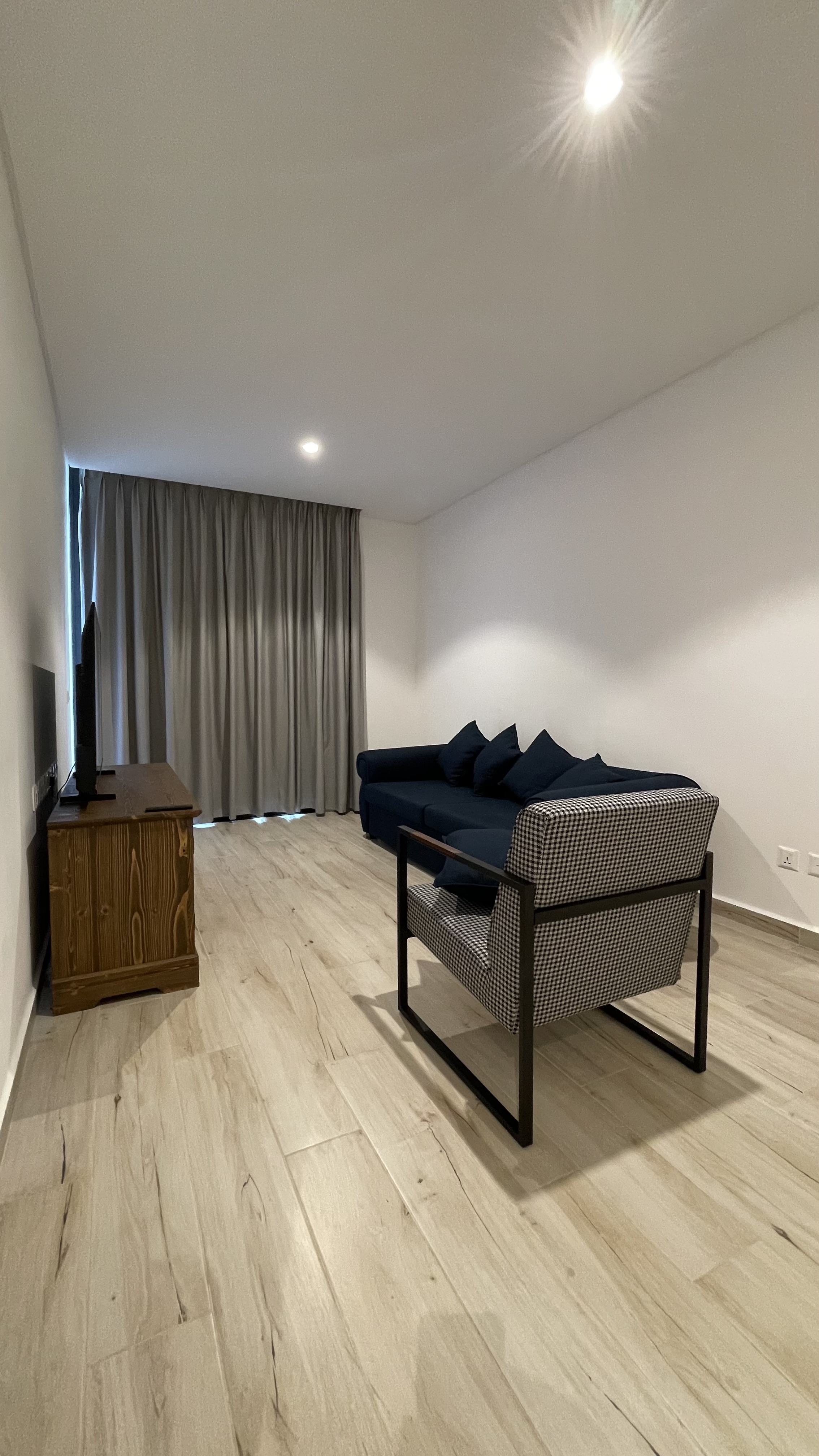 Fully Furnished One (1) Bedroom Apartment For Rent at Airport West