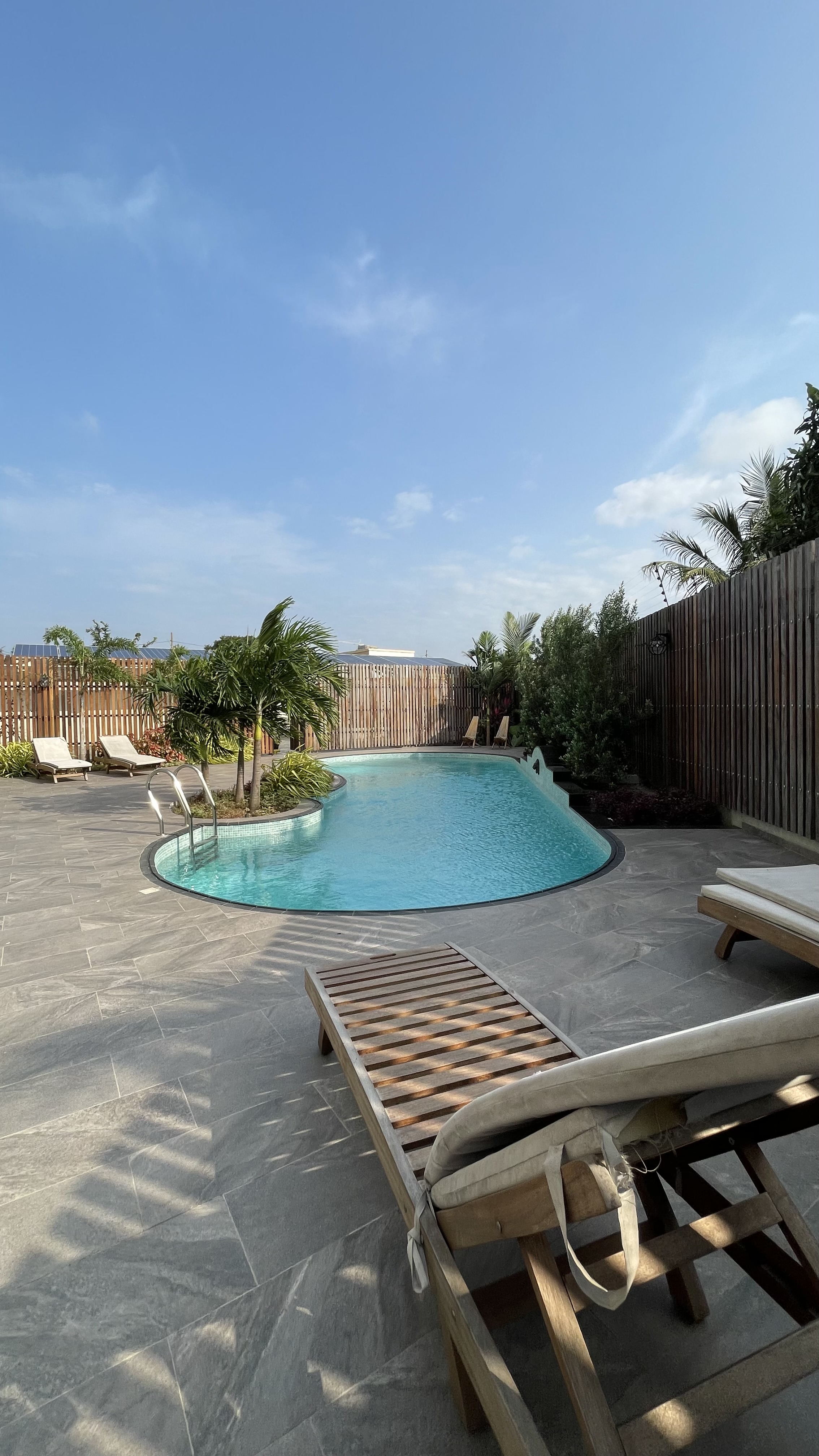 Fully Furnished One (1) Bedroom Apartment For Rent at Airport West