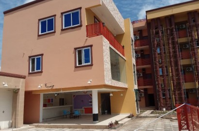 One Bedroom Apartment for Rent at West Trasacco