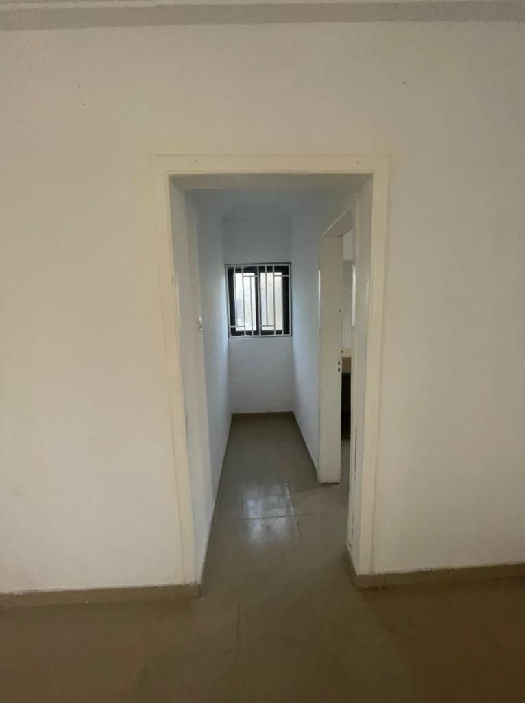 2 Bedroom Apartment for Rent at Lapaz
