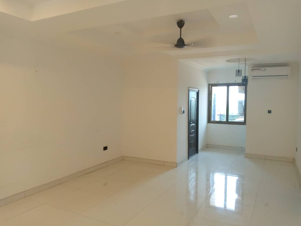 2 Bedrooms Apartment for Rent at North Legon