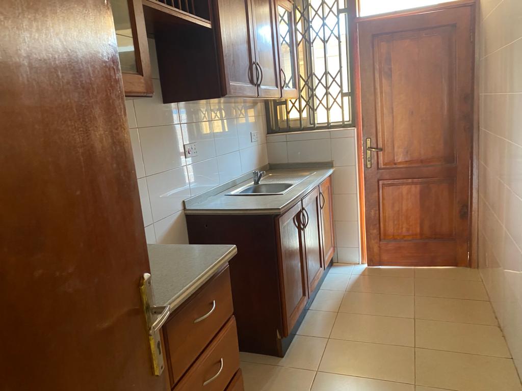 Three Bedroom Apartment for Rent at Spintex