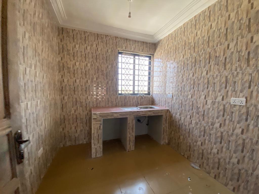 3 BEDROOM APARTMENT FOR RENT AT SPINTEX