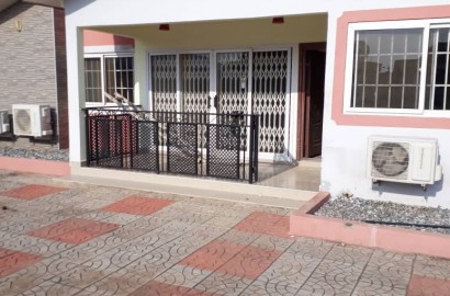 3 BEDROOM HOUSE AT BROADCASTING FOR RENT