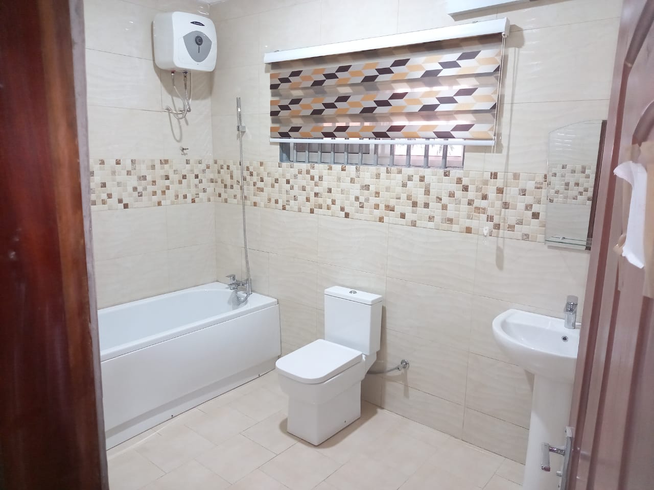 3 Bedroom House for Rent at East Airport