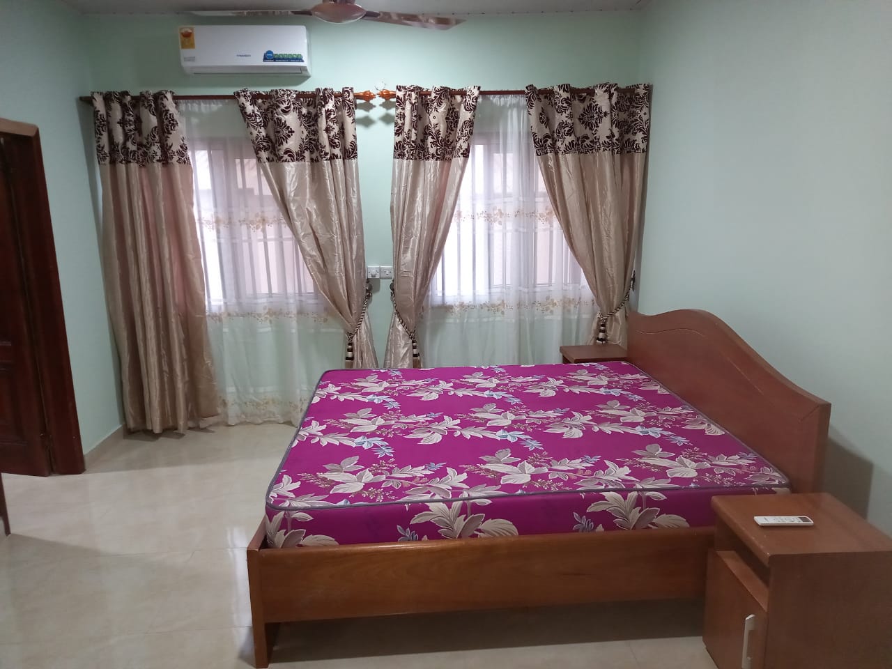 3 Bedroom House for Rent at East Airport