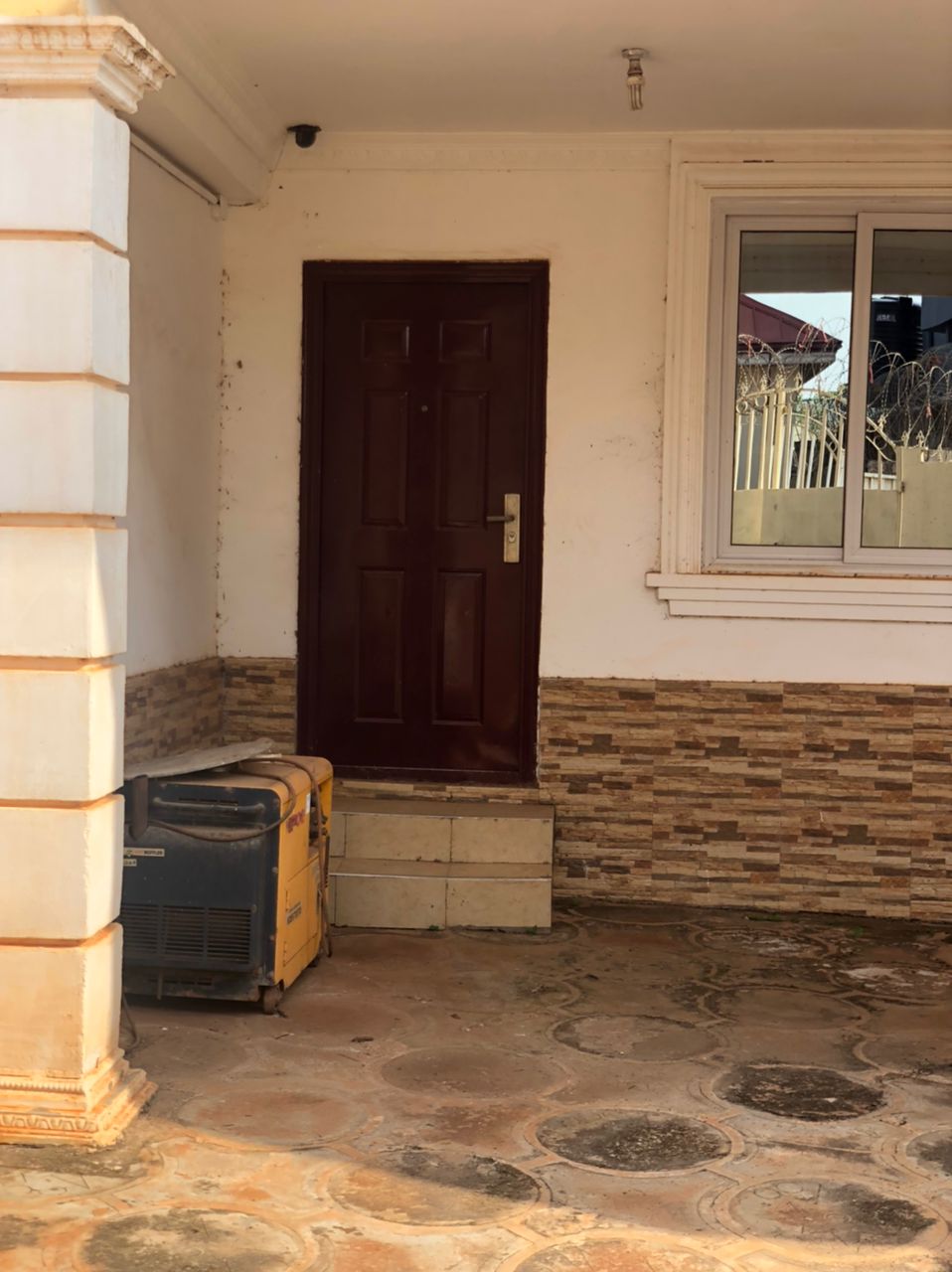 3 BEDROOM HOUSE FOR RENT AT SPINTEX