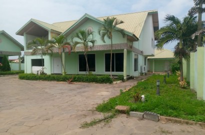 3 Bedroom Semi-furnished House for Rent