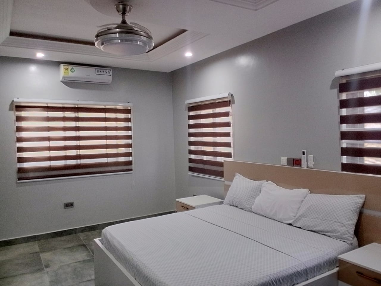 3 BEDROOMS FURNISHED APARTMENT FOR RENT AT AGBOGBA