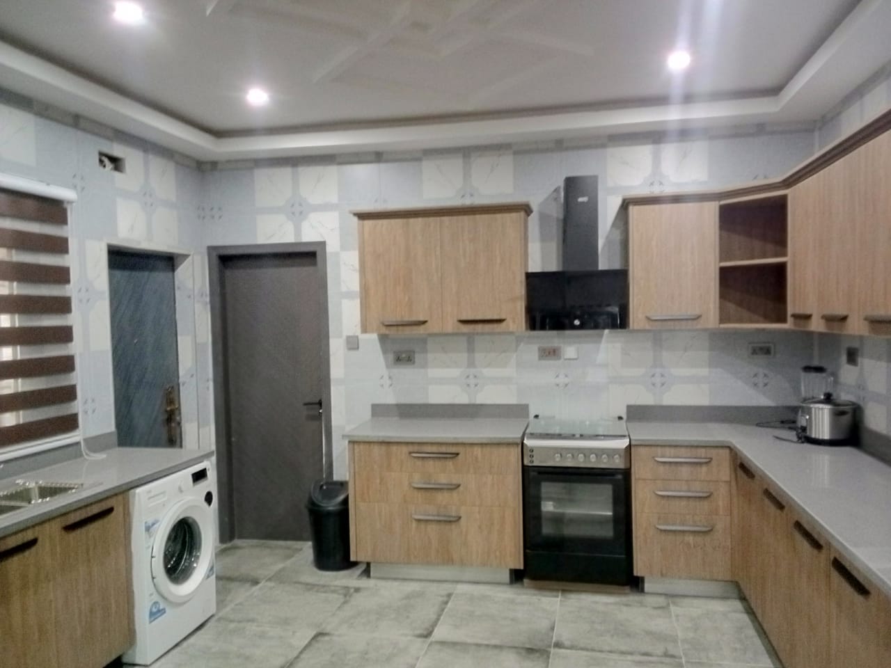 3 BEDROOMS FURNISHED APARTMENT FOR RENT AT AGBOGBA