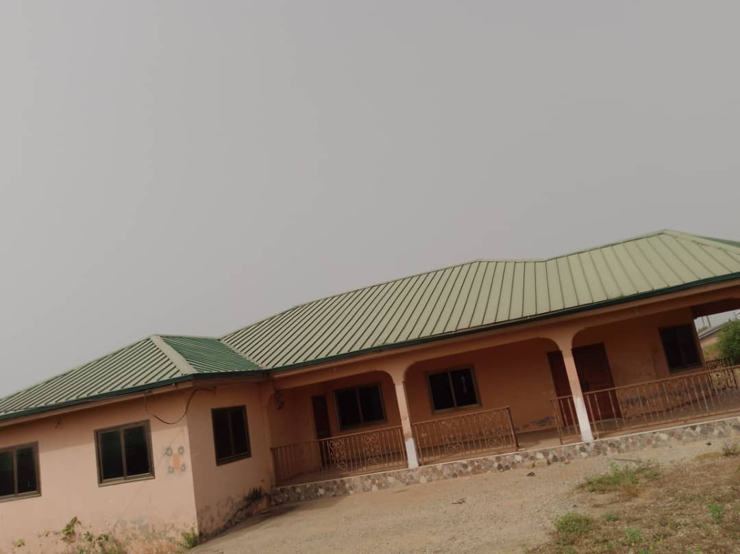 3 Bedrooms House for Sale At Kasoa Cp
