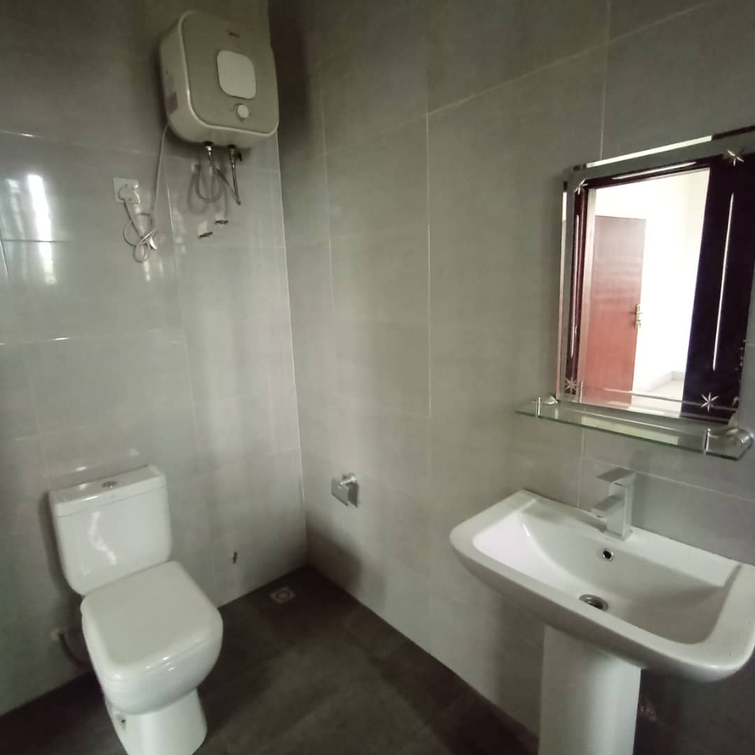 4 Bedroom House With Boy’s Quarters for Rent At Abelemkpe