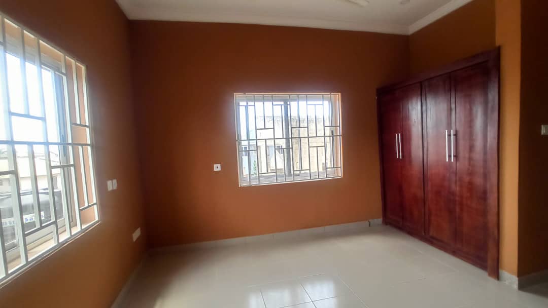 4 bedroom semi detached house for sale at Spintex