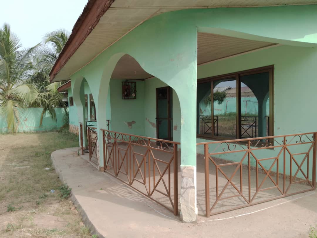 4 Bedrooms House for Rent At Kasoa-Tuba