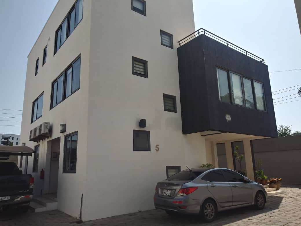 5 Bedroom Beautifully Furnished Townhouse at Airport Residential for Rent