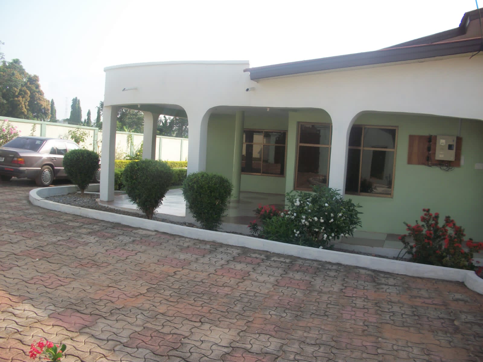 Six Bedroom house for sale