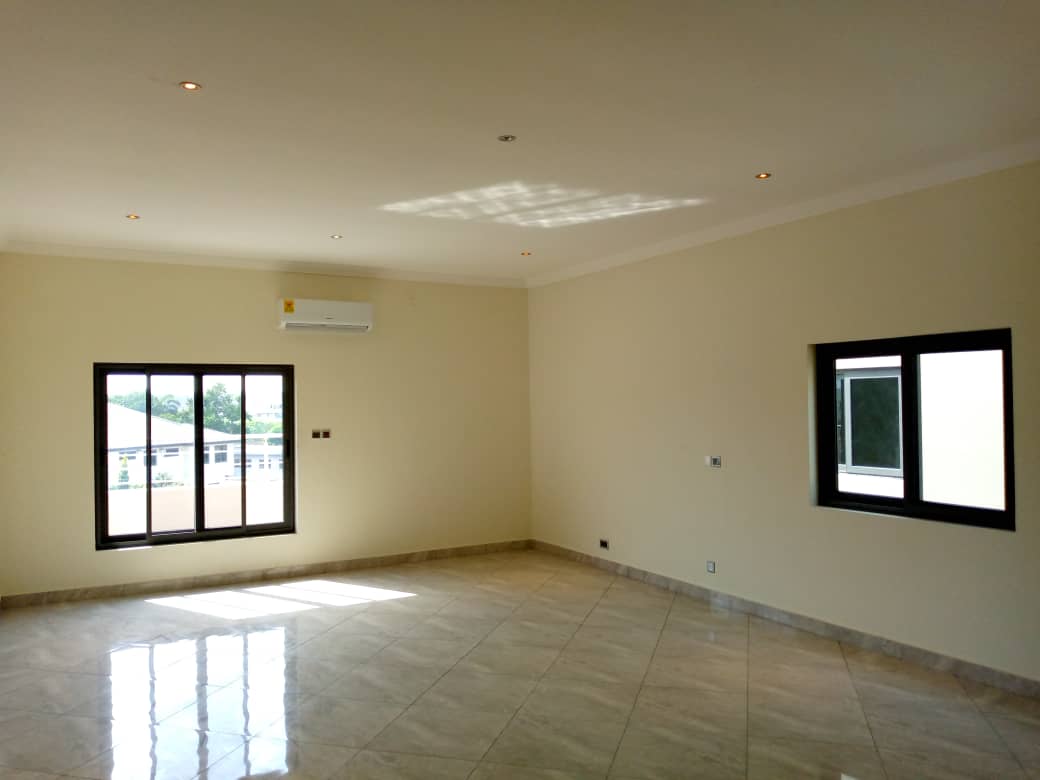 5 Bedroom Self Compound House With 2 Bedroom Boy's Quarters Going for Rent at East Legon