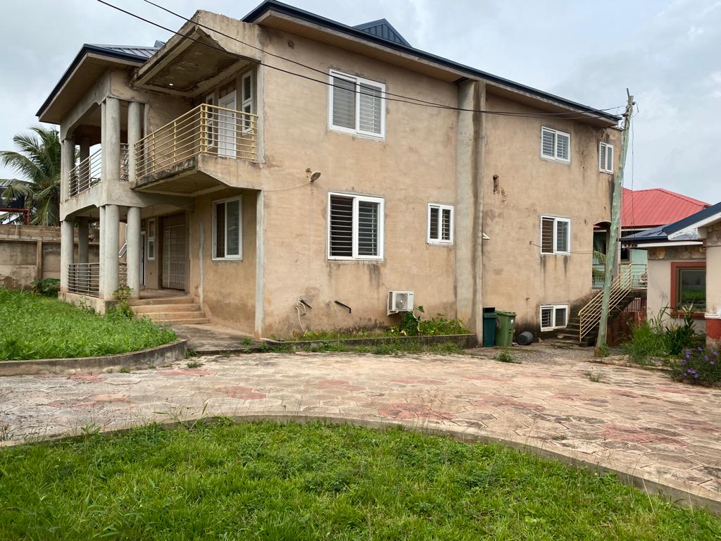 Uncompleted 5 Bedroom House For Sale At Comet Kwabenya