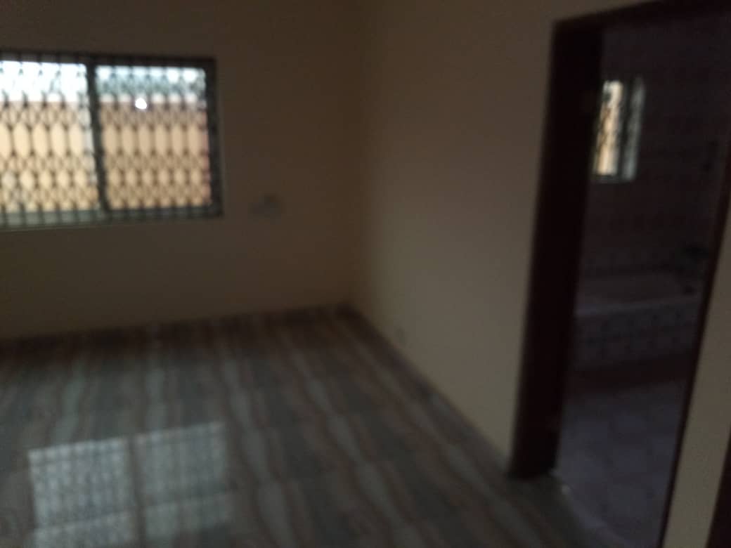5 Bedrooms House for Rent At Amanfrom Quarters