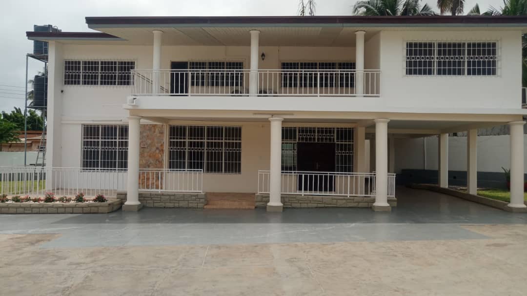 5 Bedrooms Self Compound for Rent at Cantonment
