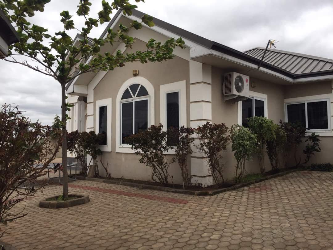4 bedroom fully furnished house for rent