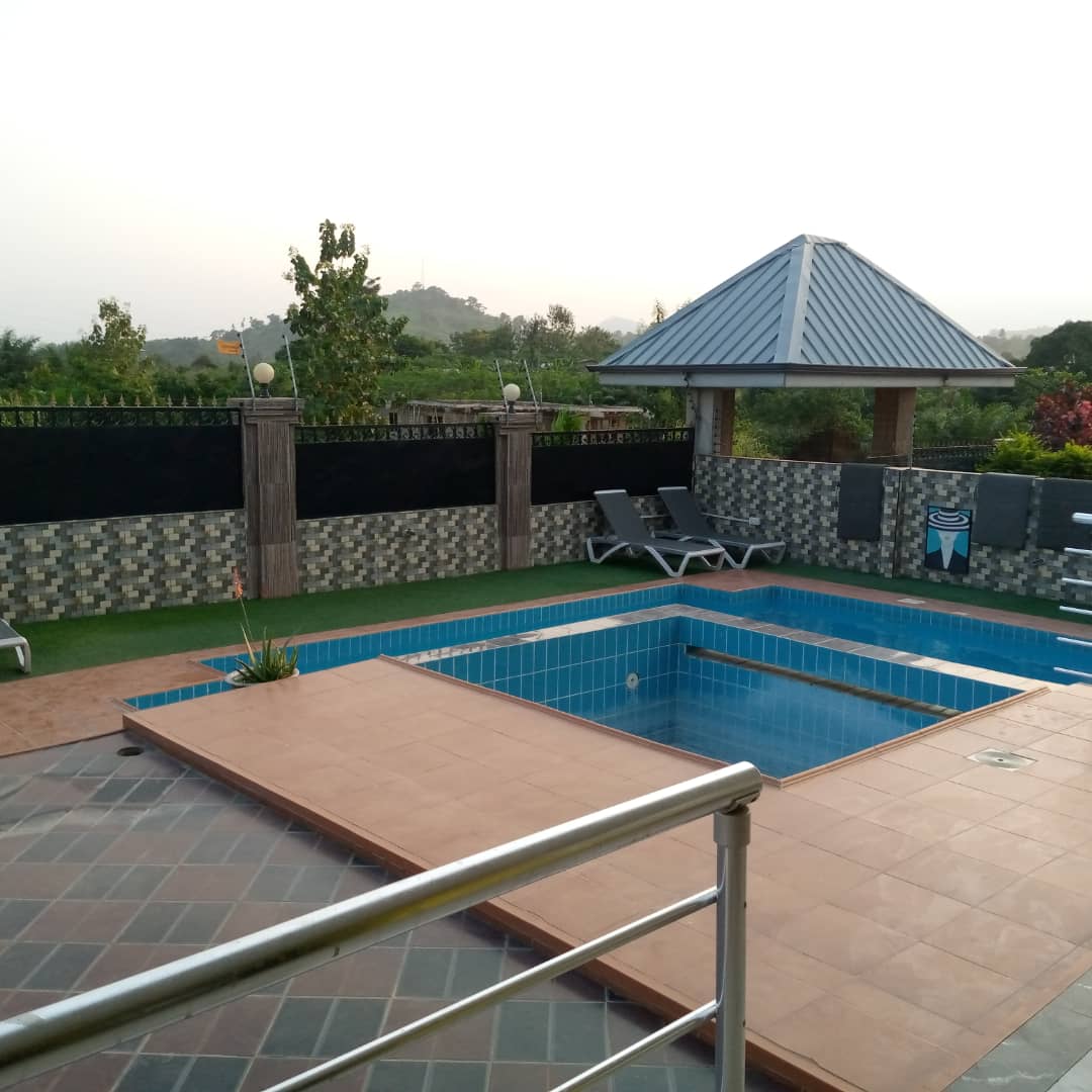 5 BED STORY WITH SWIMMING POOL FOR SALE