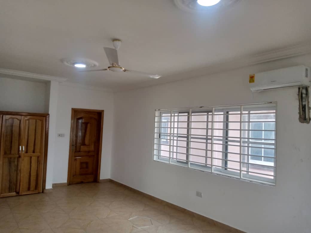 NEWLY BUILT 5 BEDROOM STOREY BUILDING HOUSE FOR SALE
