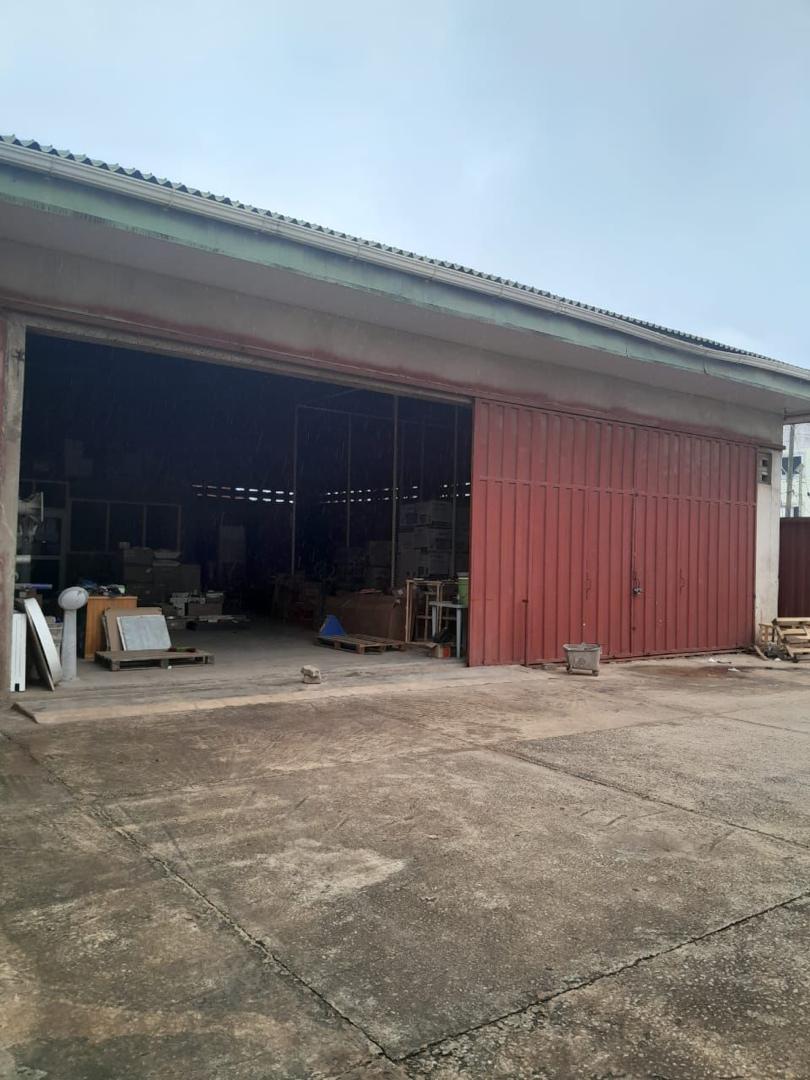 850 SQM Warehouse For Rent at Spintex