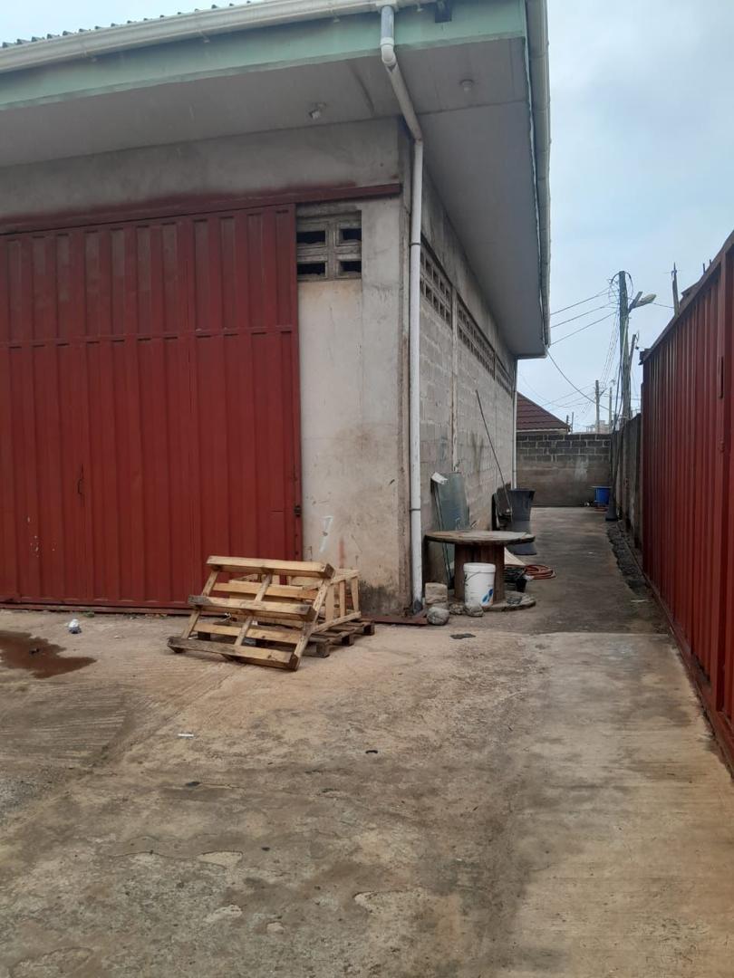 850 SQM Warehouse For Rent at Spintex