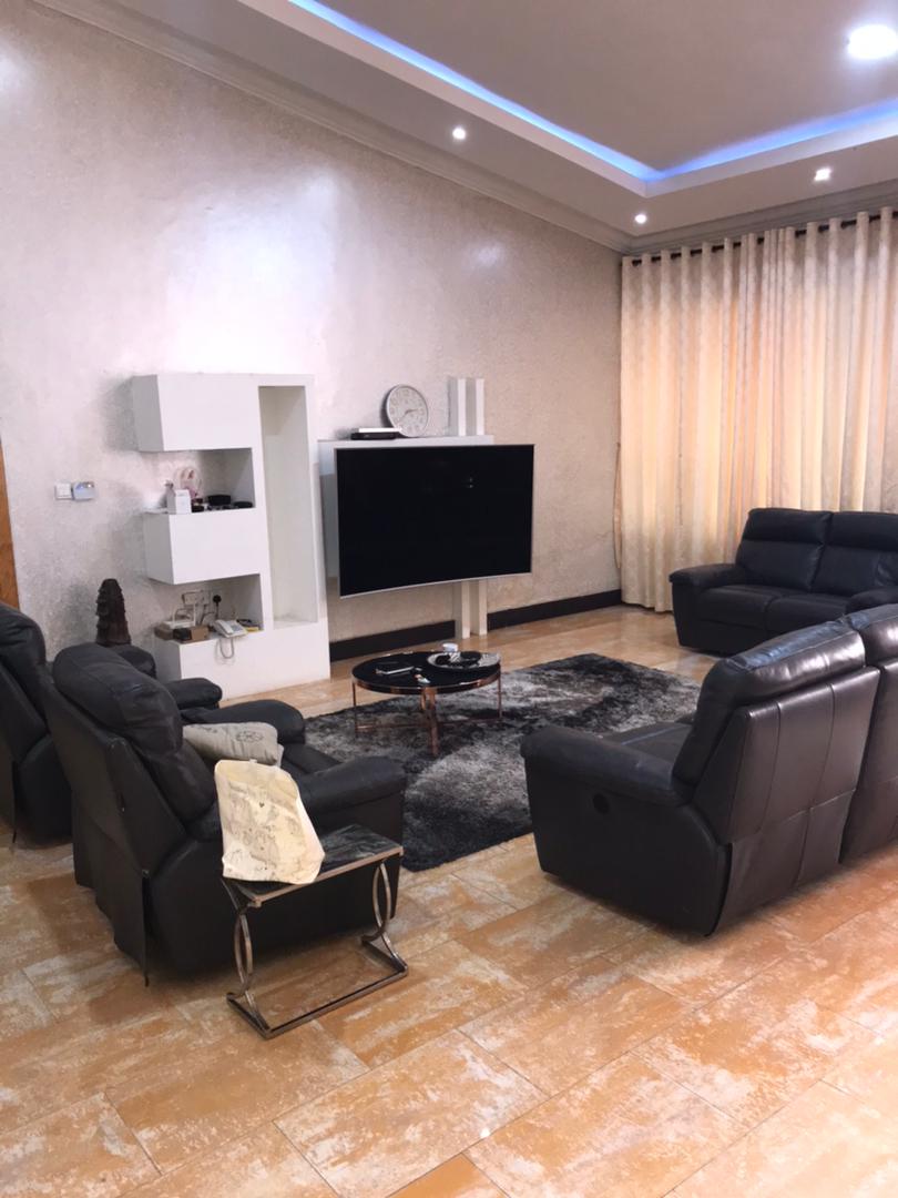 Four bedroom house for rent at Ayeduase
