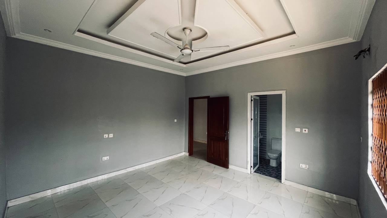 Three (3) Bedroom House For Rent at Adenta Amrahia
