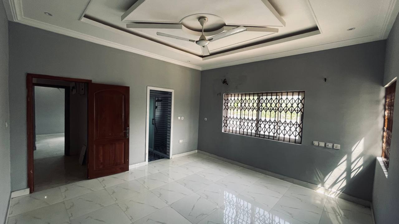 Three (3) Bedroom House For Rent at Adenta Amrahia