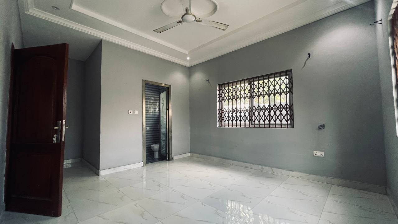 Three (3) Bedroom House For Rent at Adenta Amrahia