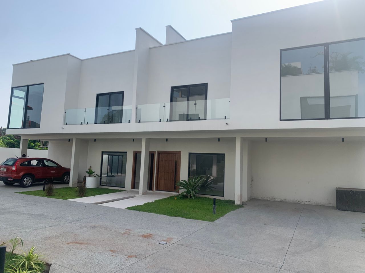 Four (4) Bedroom Semi-Detached Townhouse with Boys' Quarters For Rent at Cantonments