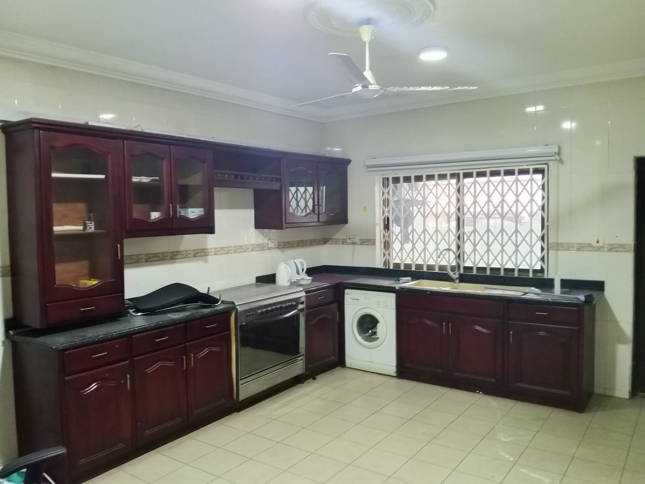 Commercial Space For Rent at East Legon Shiashie