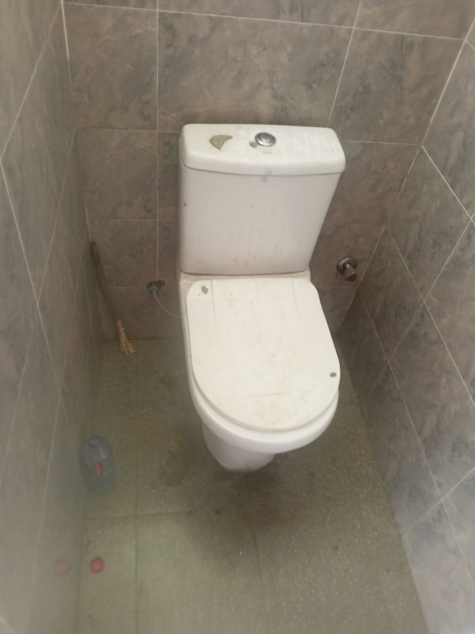 Double Shop For Rent at East Legon