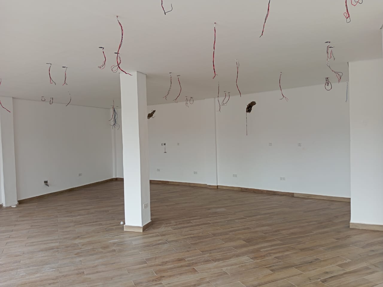 Double Shop For Rent at East Legon Adjiringanor