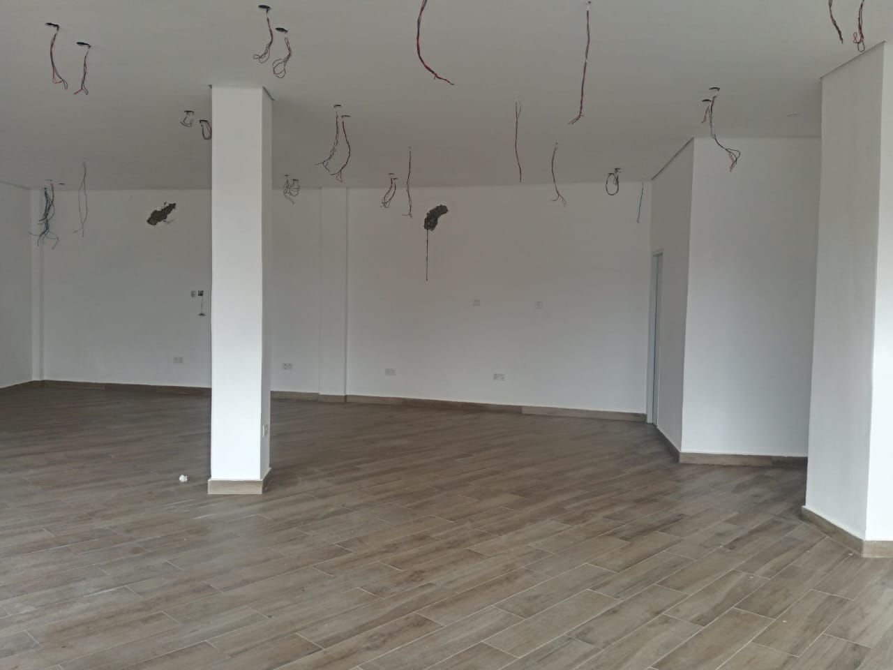 Double Shop For Rent at East Legon Adjiringanor