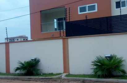4 Bedroom House Available for Sale