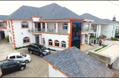 Furnished 15 Bedroom House with uncompleted 4 Bedroom extension for sale