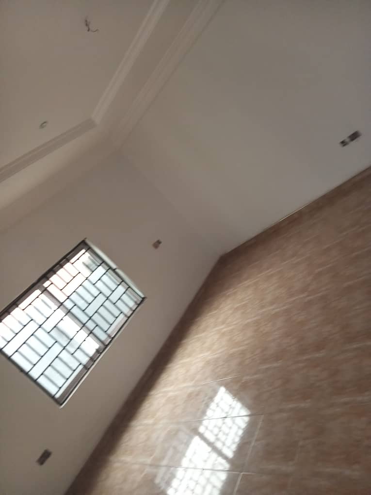 Eight (8) Bedroom House For Rent at Kumasi Abrepo-Bronikrom