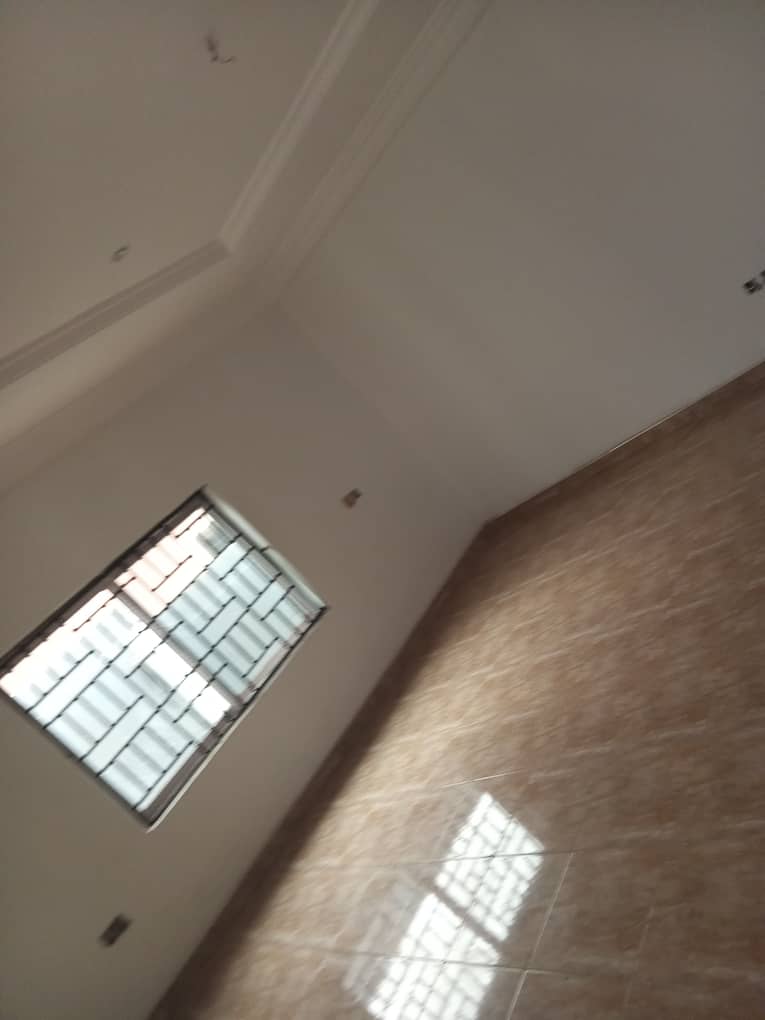 Eight (8) Bedroom House For Rent at Kumasi Abrepo-Bronikrom