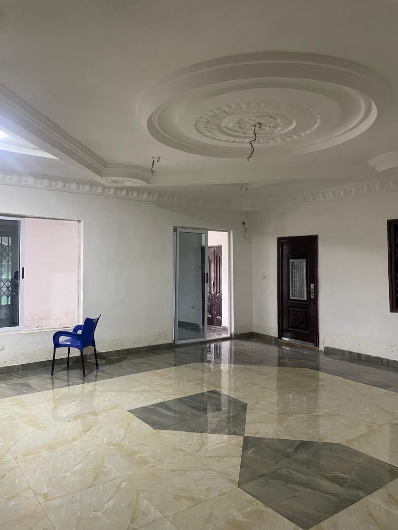 Eight (8) Bedroom House on 2 Plots of Land For Sale at New Edubease Adansi-Anweaso