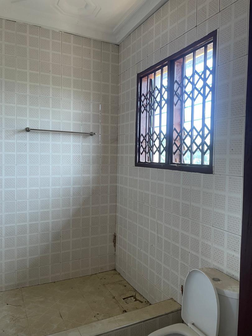 Eight (8) Bedroom House on 2 Plots of Land For Sale at New Edubease Adansi-Anweaso