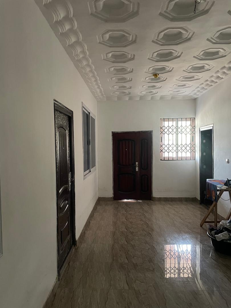 Eight (8) Bedroom House on 2 Plots of Land For Sale at New Edubease Adansi-Anweaso